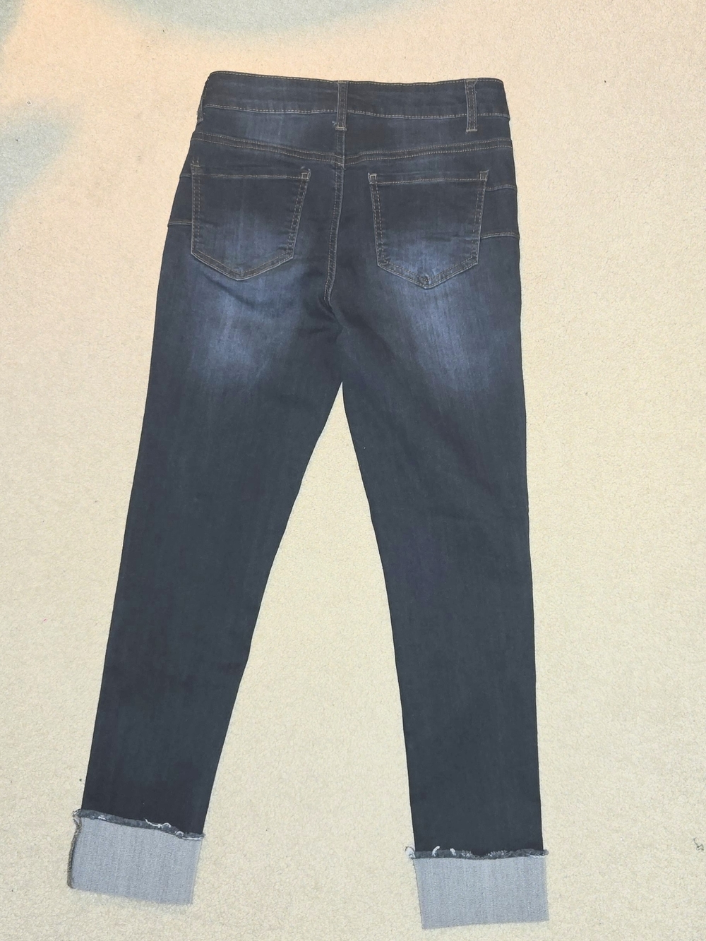 NWOT Dark Wash Skinny Cuffed Cropped Jeans Womens Size 4 - Picture 4 of 7